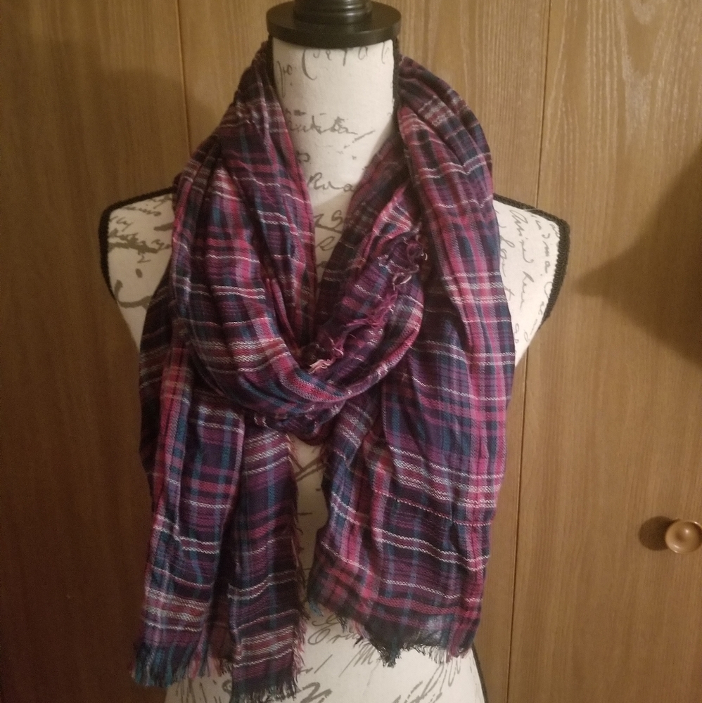 Plaid wrap scarf
